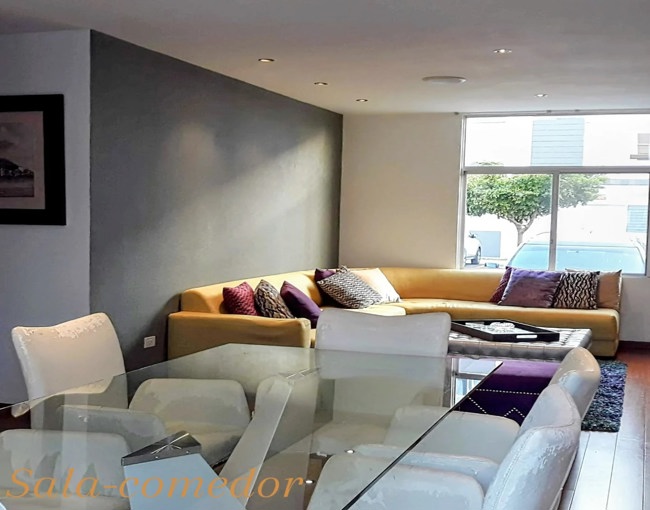 Departamento en planta baja con patio. Sector UEES  | Samborondón,  