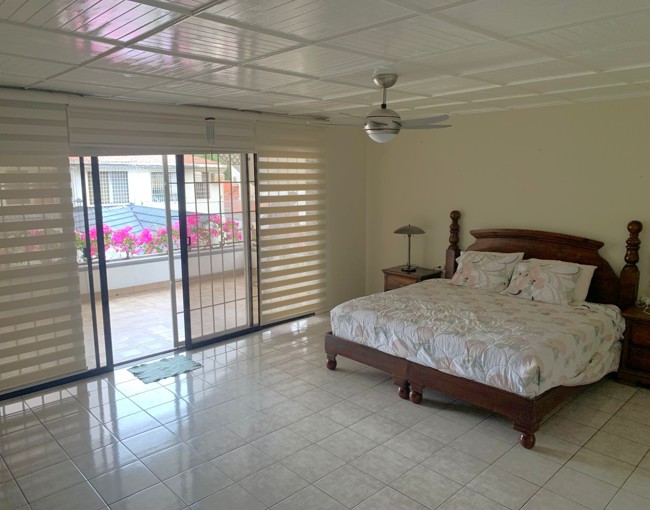 HERMOSA CASA EN PUERTO AZUL | Guayaquil, Puerto Azul